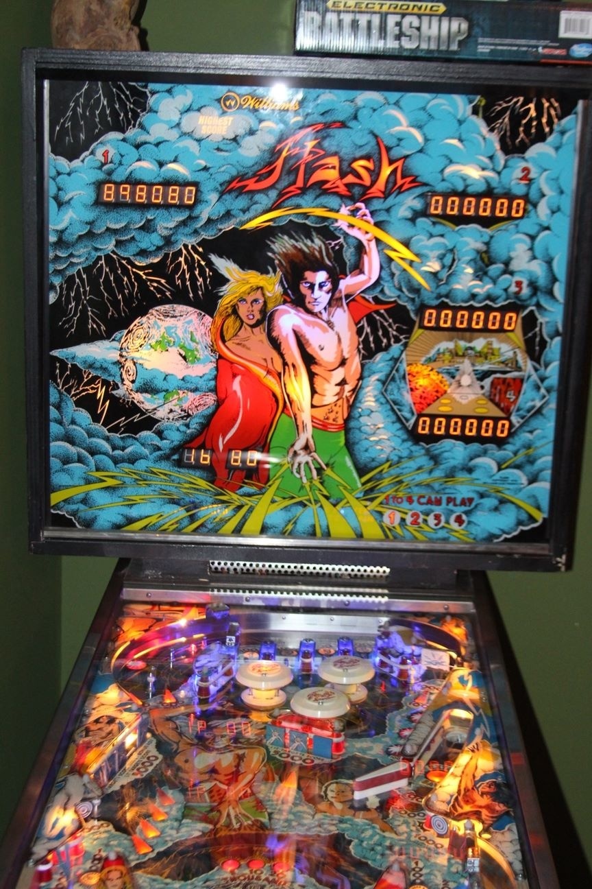 Elvira pinball flash game